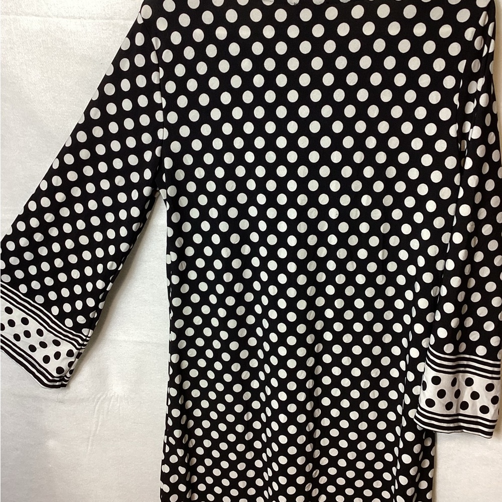 Hanni women’s dress casual size L  new without tags.           (O ) - Picture 4 of 5